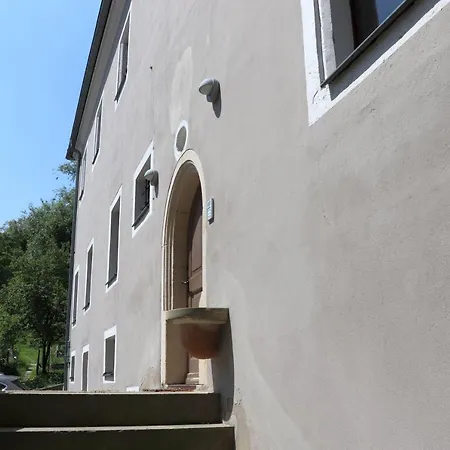 Daire Ferienwohnung-im-pfarrhaus